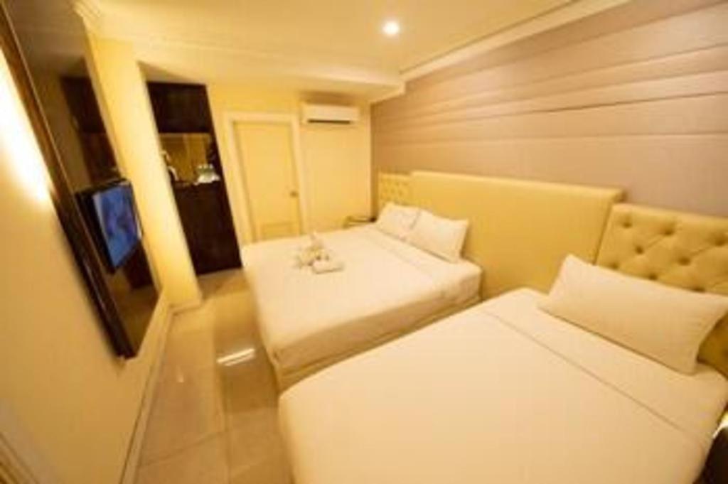 Ritzton Hotel Johor Bahru Exterior photo