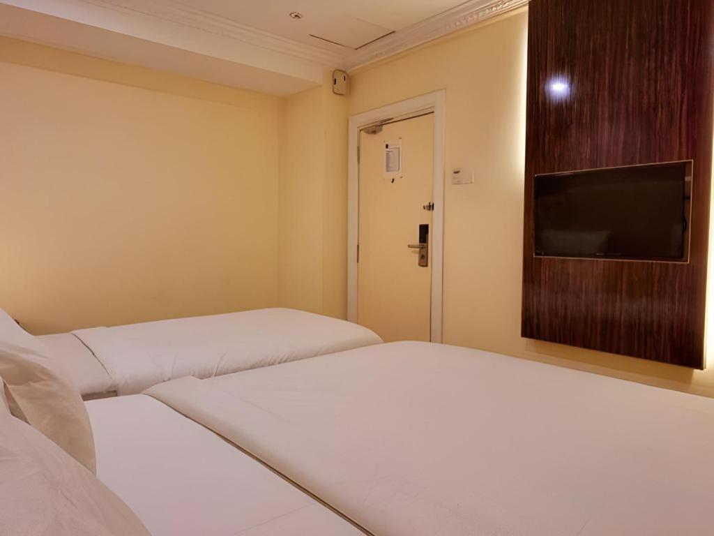 Ritzton Hotel Johor Bahru Exterior photo