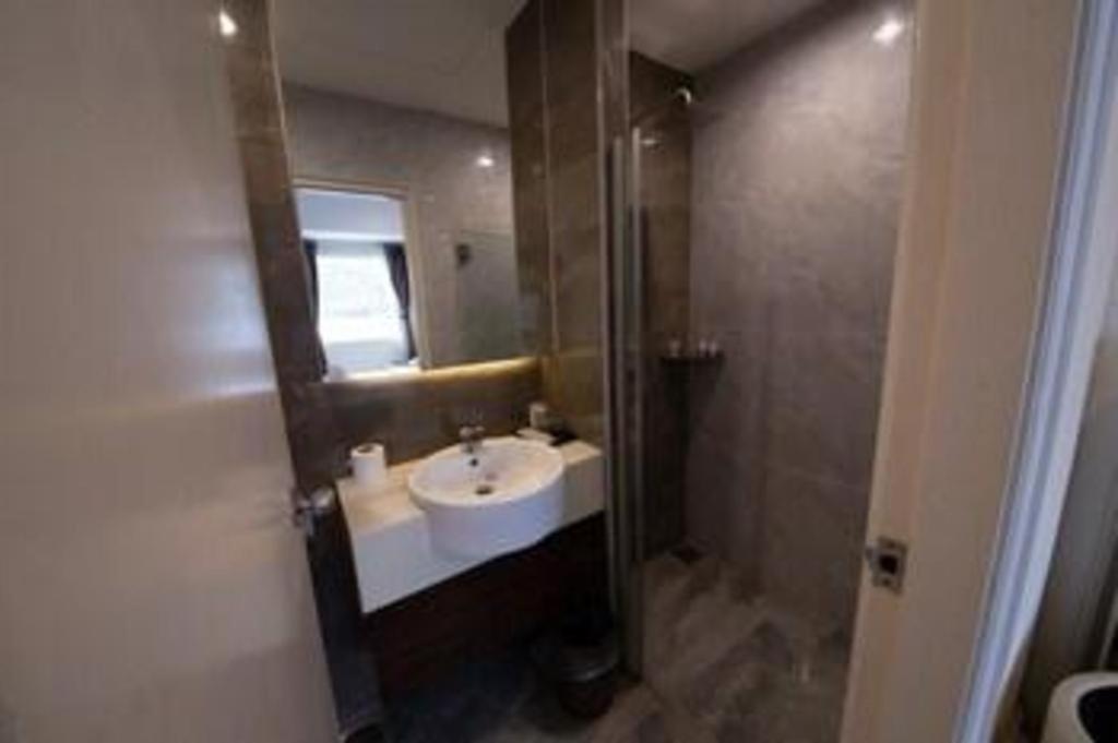 Ritzton Hotel Johor Bahru Exterior photo