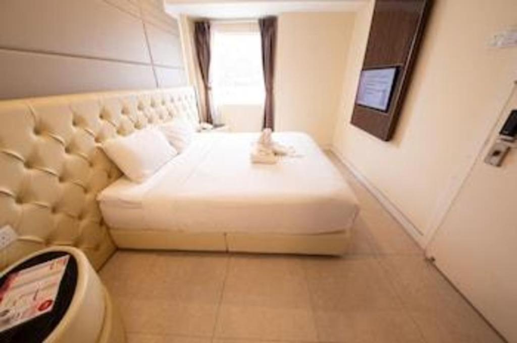 Ritzton Hotel Johor Bahru Exterior photo